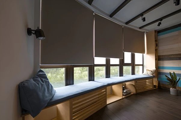 Block the Glare, Not the Style: Modern Blinds That Change the Game
